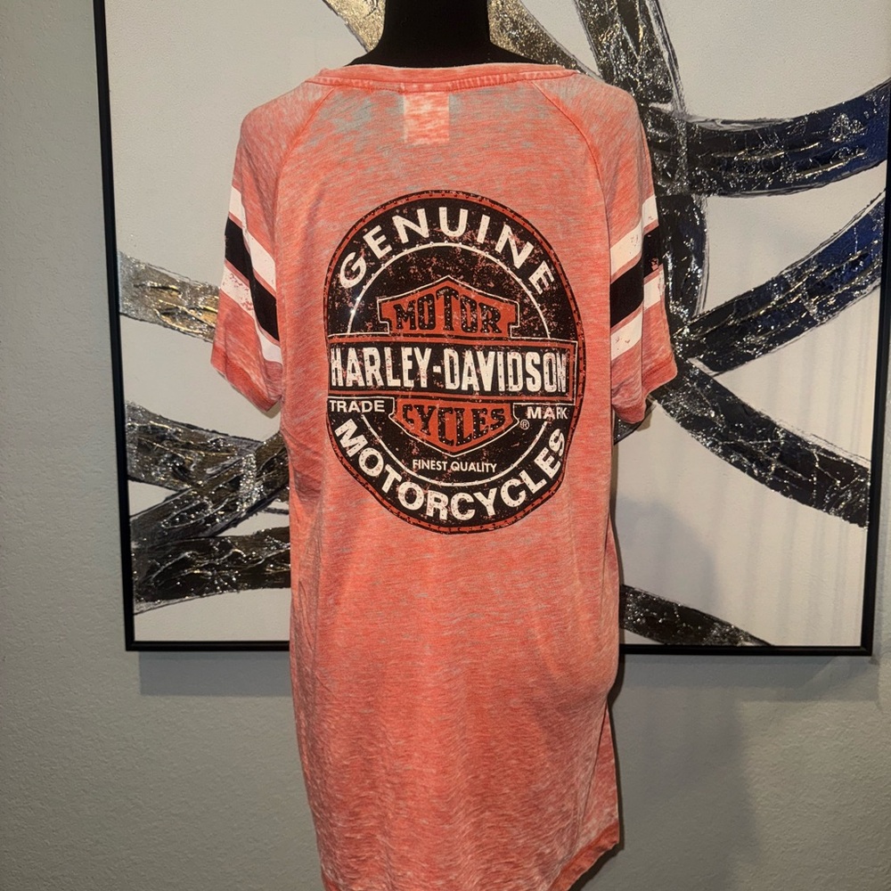 Harley-Davidson Coral and Black Logo V-Neck Tee - Picture 2 of 5